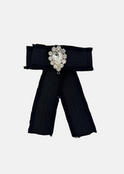 Felpa scollo a V con spilla