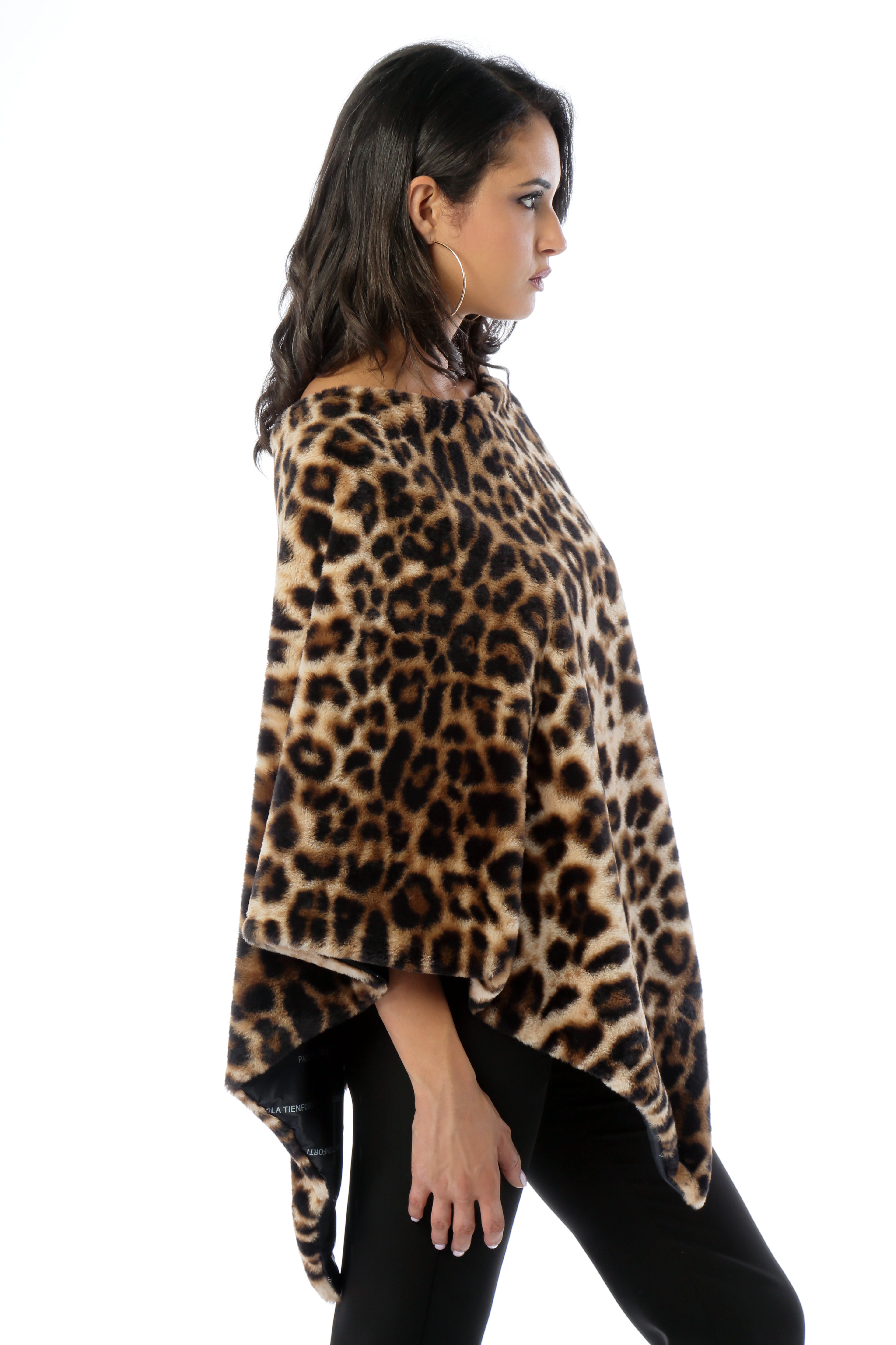 Poncho in ecopelliccia