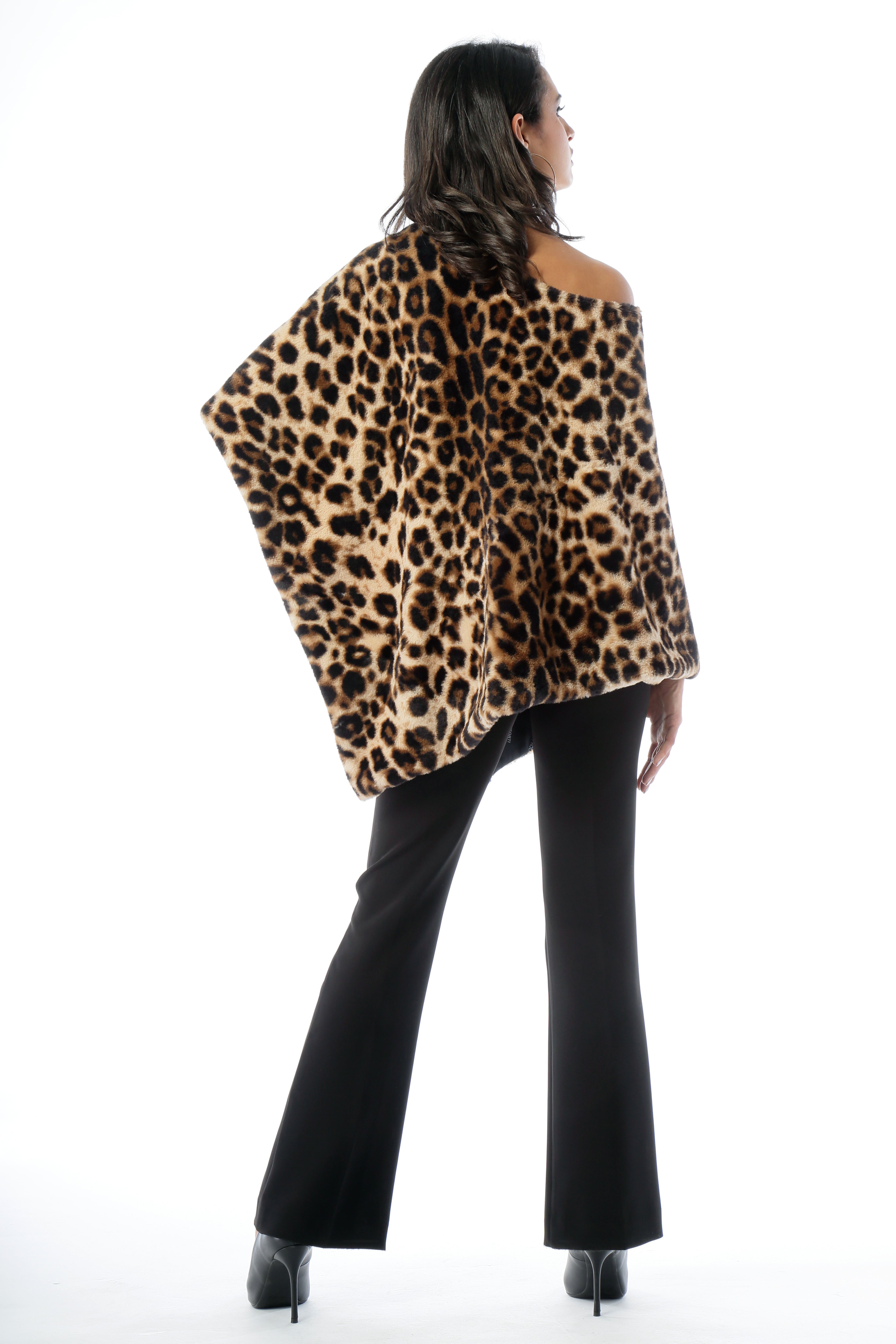 Poncho in ecopelliccia