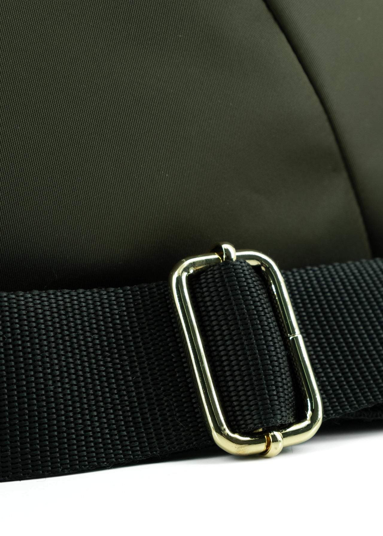 Sacca hobo in nylon con dettagli oro
