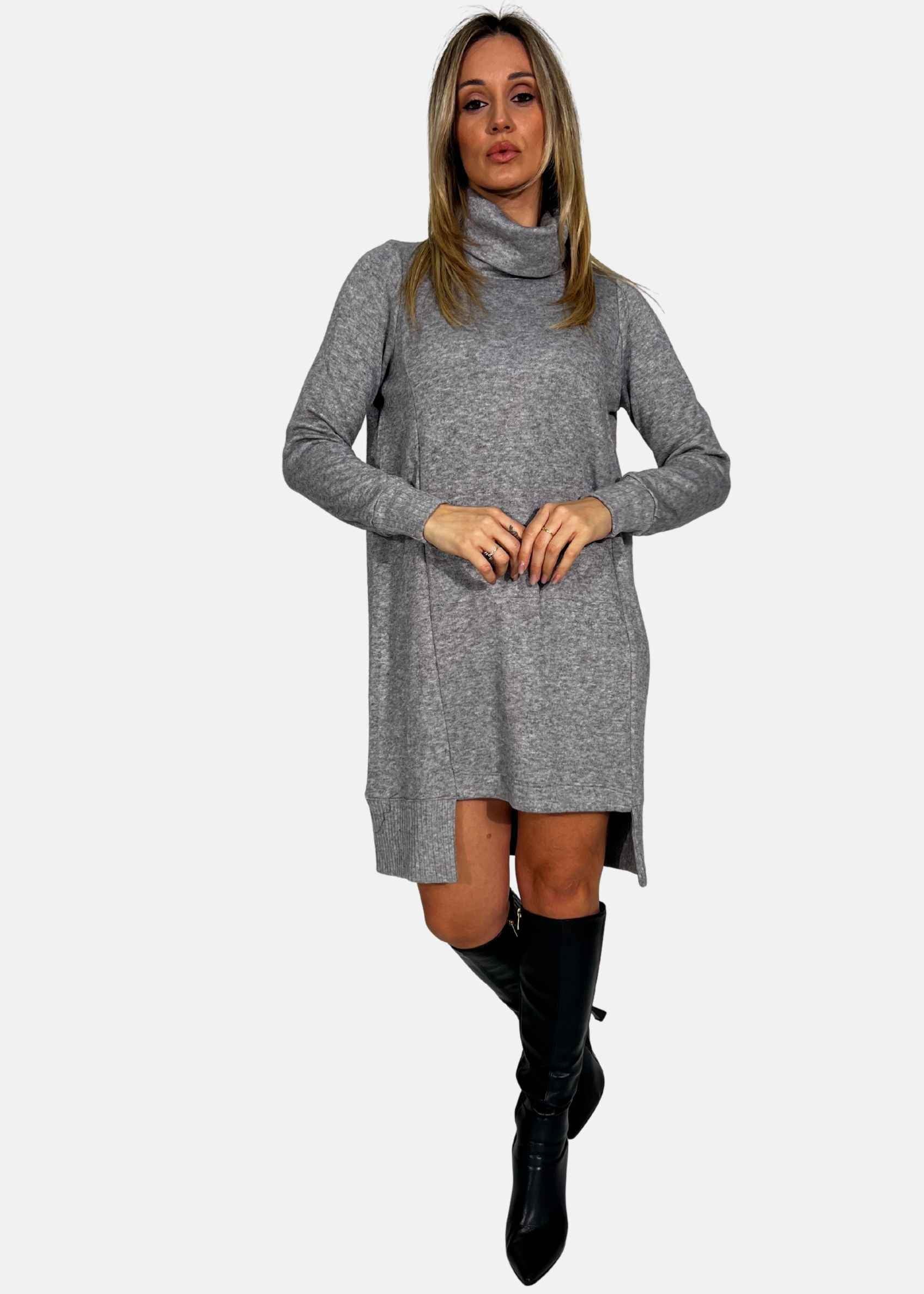 Abito dolcevita in tessuto soft