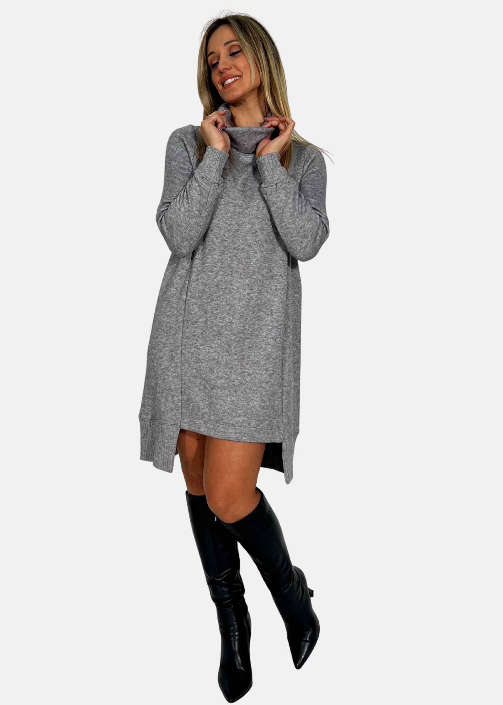 Abito dolcevita in tessuto soft