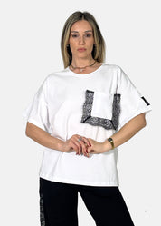 T-shirt oversize con taschino in pizzo