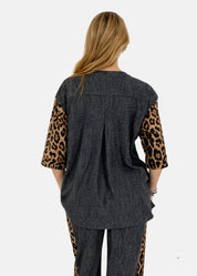 Maglia maculata e Denim nero