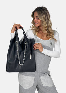 Shopper in pelle morbida con dettagli argento