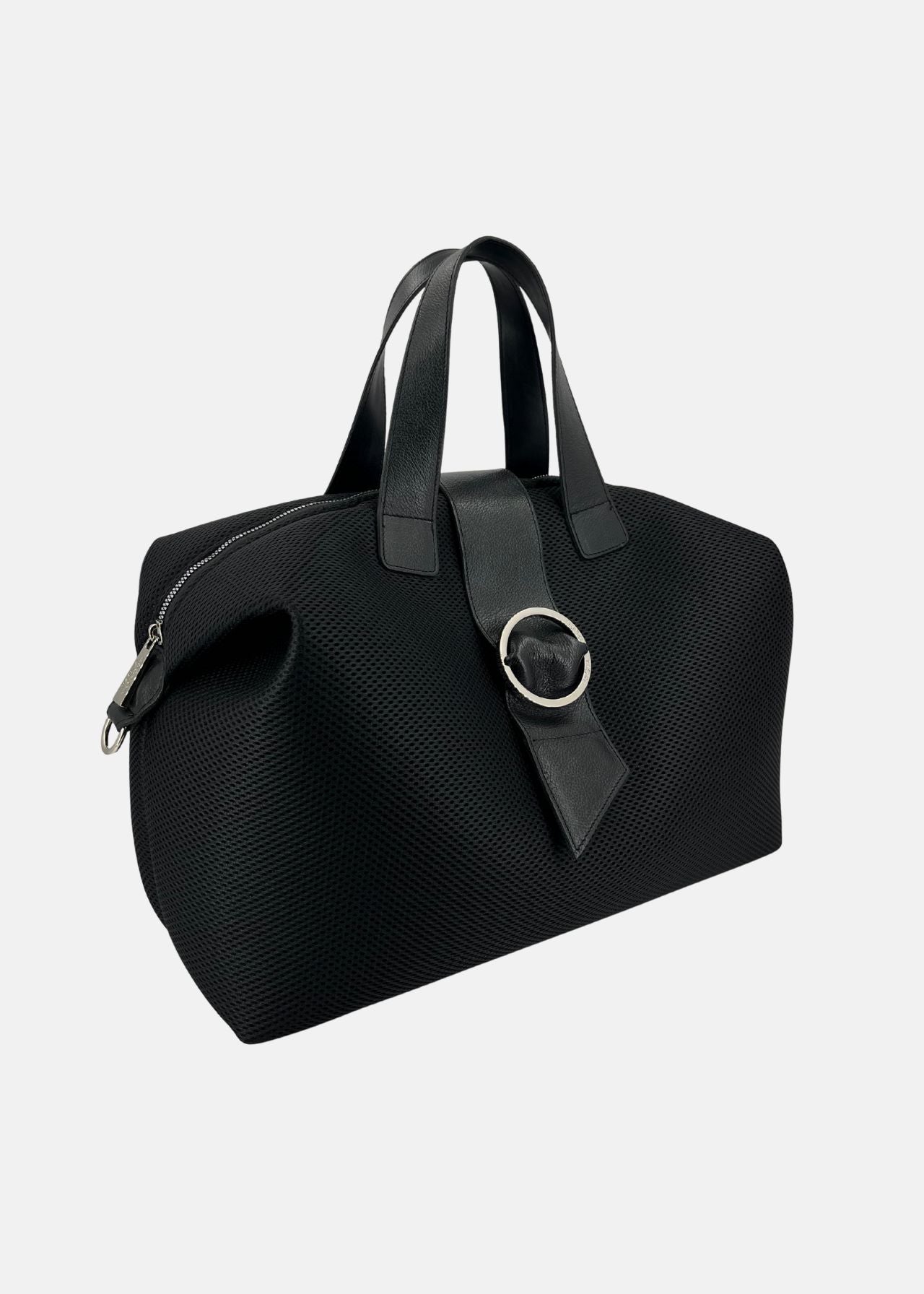 Bauletto con patta in tessuto tecnico traforato e pelle