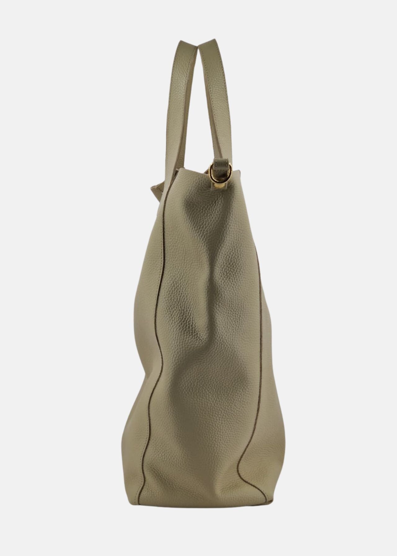 Shopper in pelle morbida con pendente oro