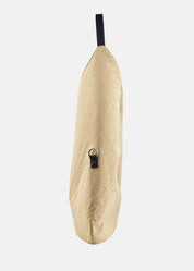Sacca hobo in tessuto tecnico nylon con dettagli oro