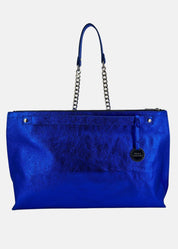 Borsa a tracolla in pelle laminata con dettagli argento
