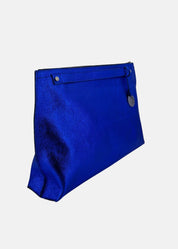 Borsa a tracolla in pelle laminata con dettagli argento