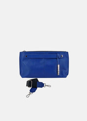 Pochette in pelle morbida con dettagli argento
