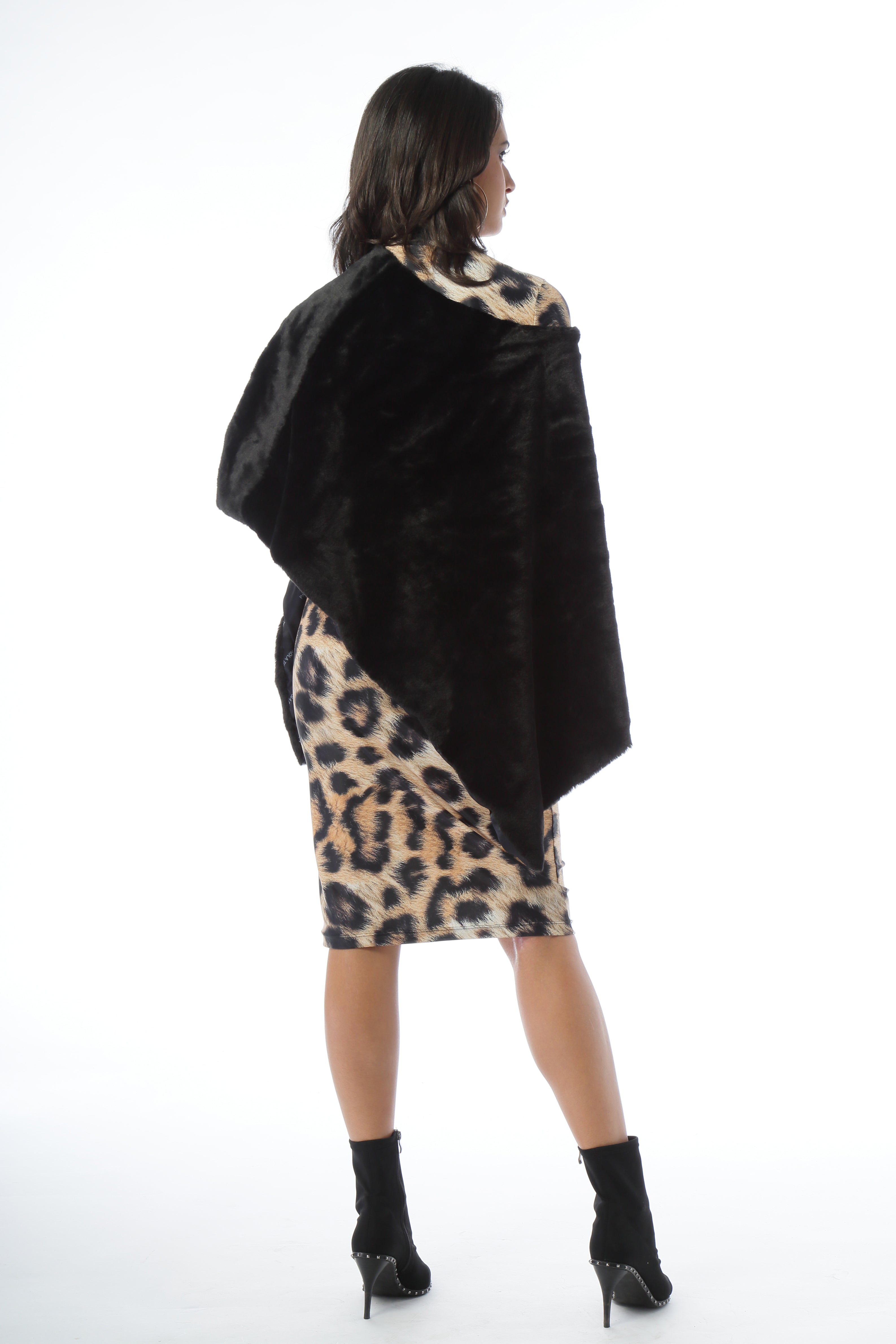 Poncho in ecopelliccia