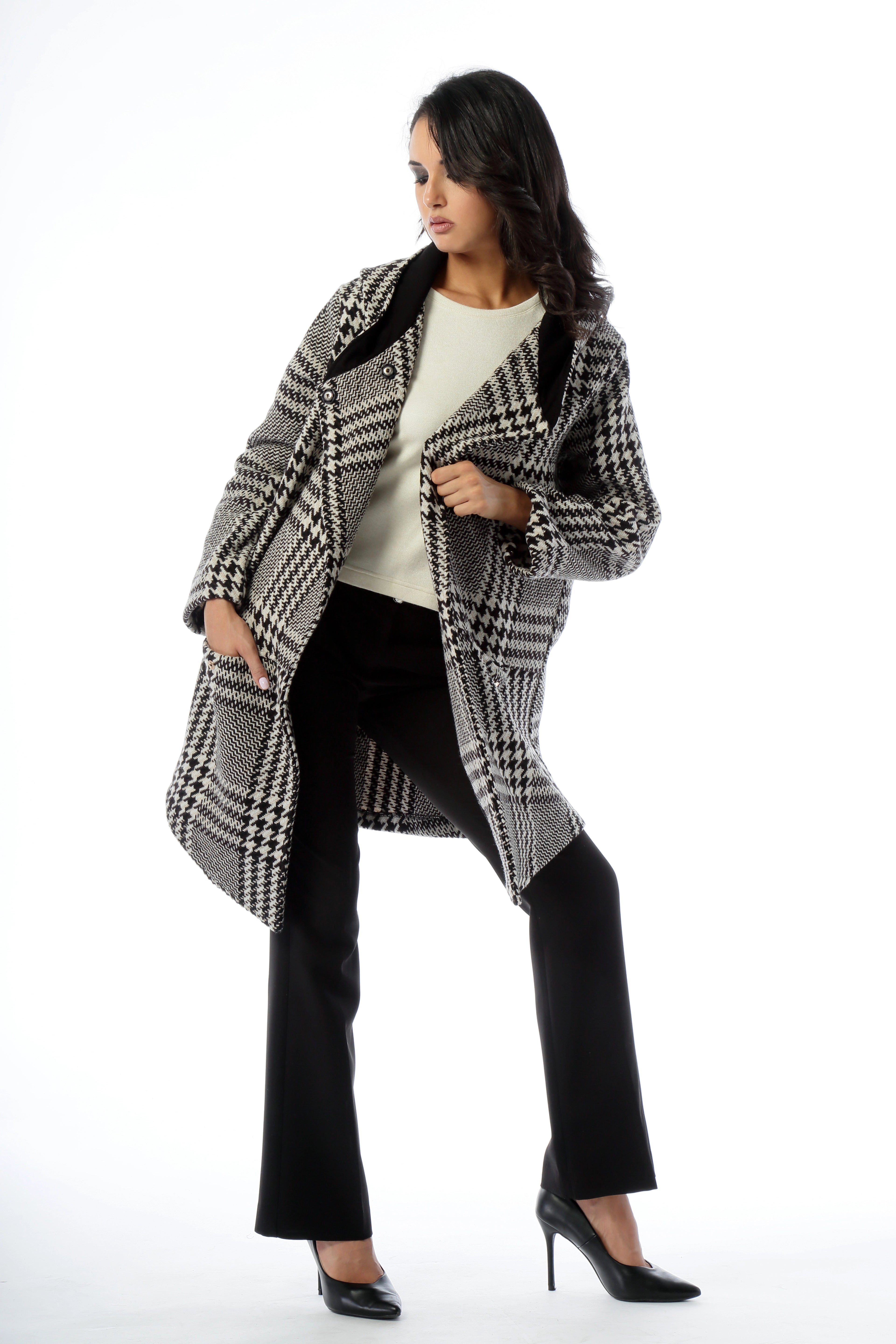 Cappotto con cappuccio