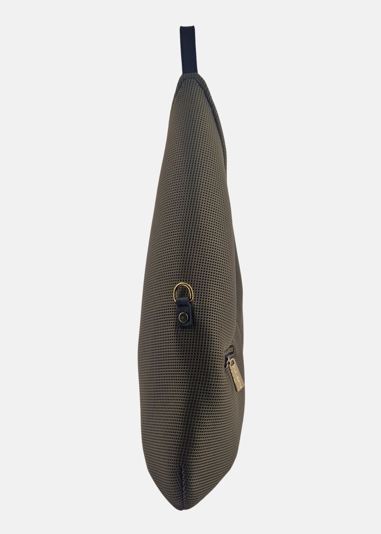 SC_372_TP_ZIP_ORO_VM_4.jpg