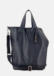 Shopper in pelle morbida con pendente argento